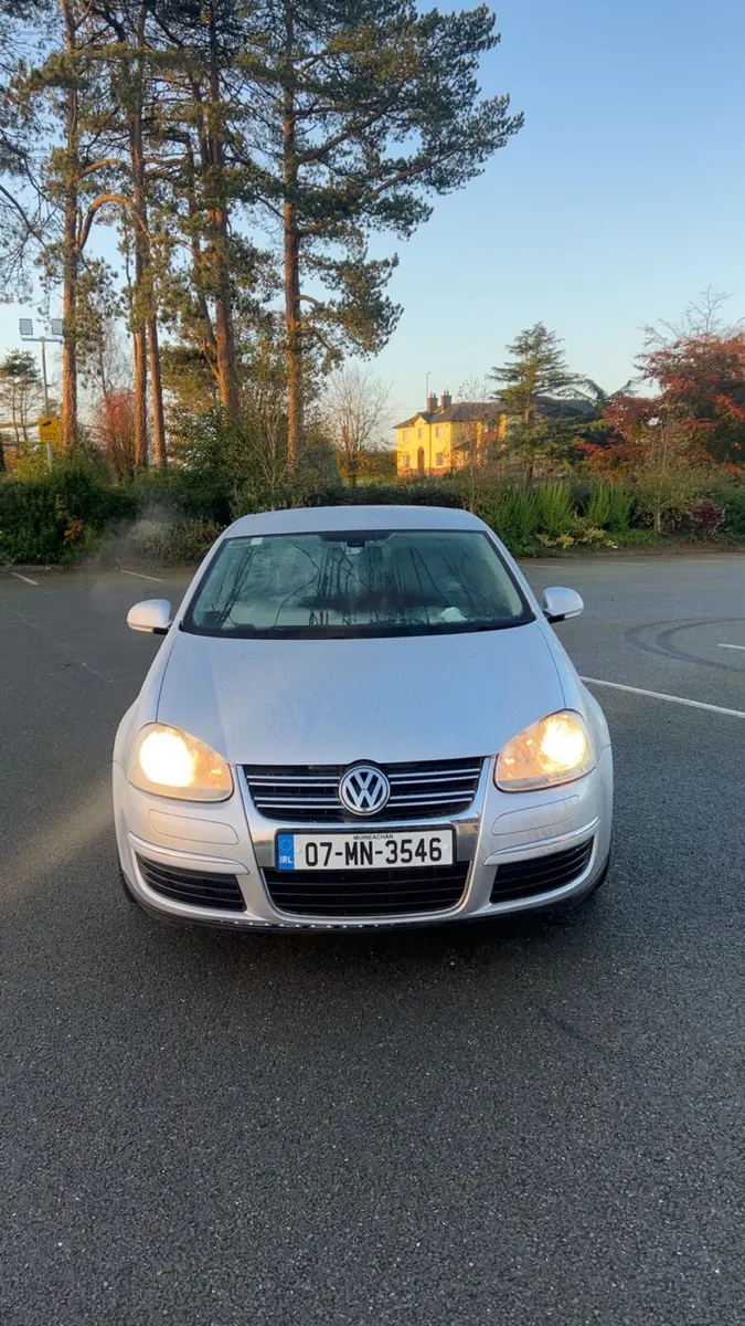 Volkswagen Jetta - Image 3