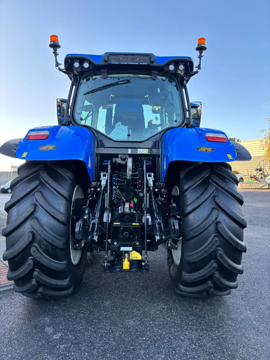 New Holland T7.210 Power Command-883hrs - Image 4
