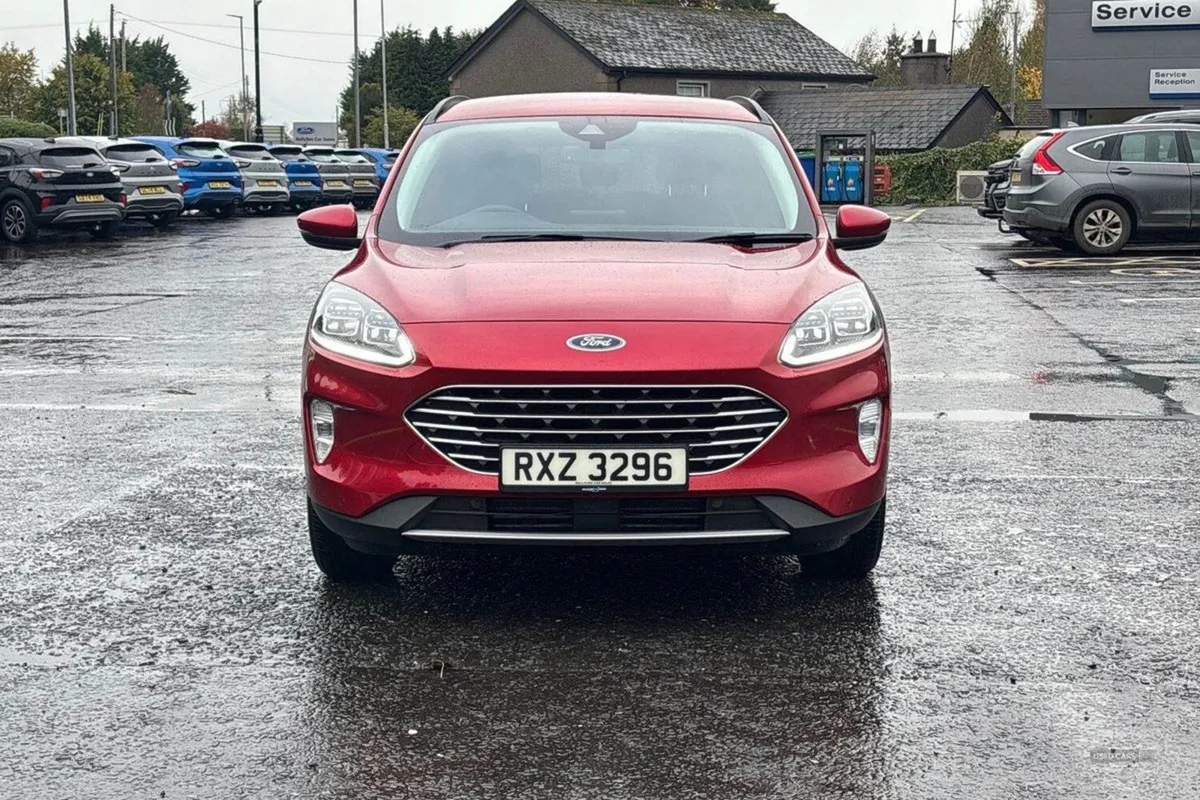 Ford Kuga 1.5 Tdci 120PS Titanium in Lucid Red Wi - Image 4