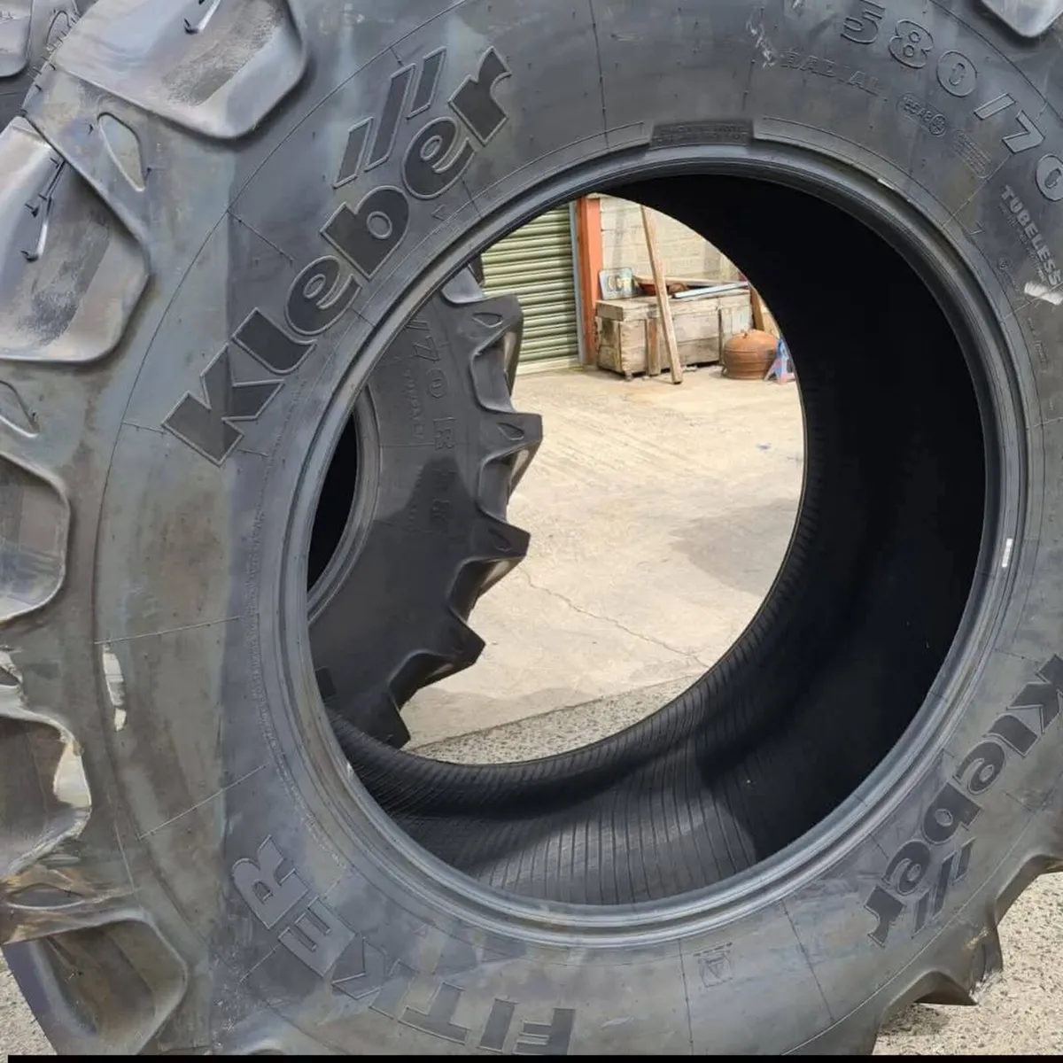 580/70R38 and 480/70R28 set - Kleber Fitker - Image 2