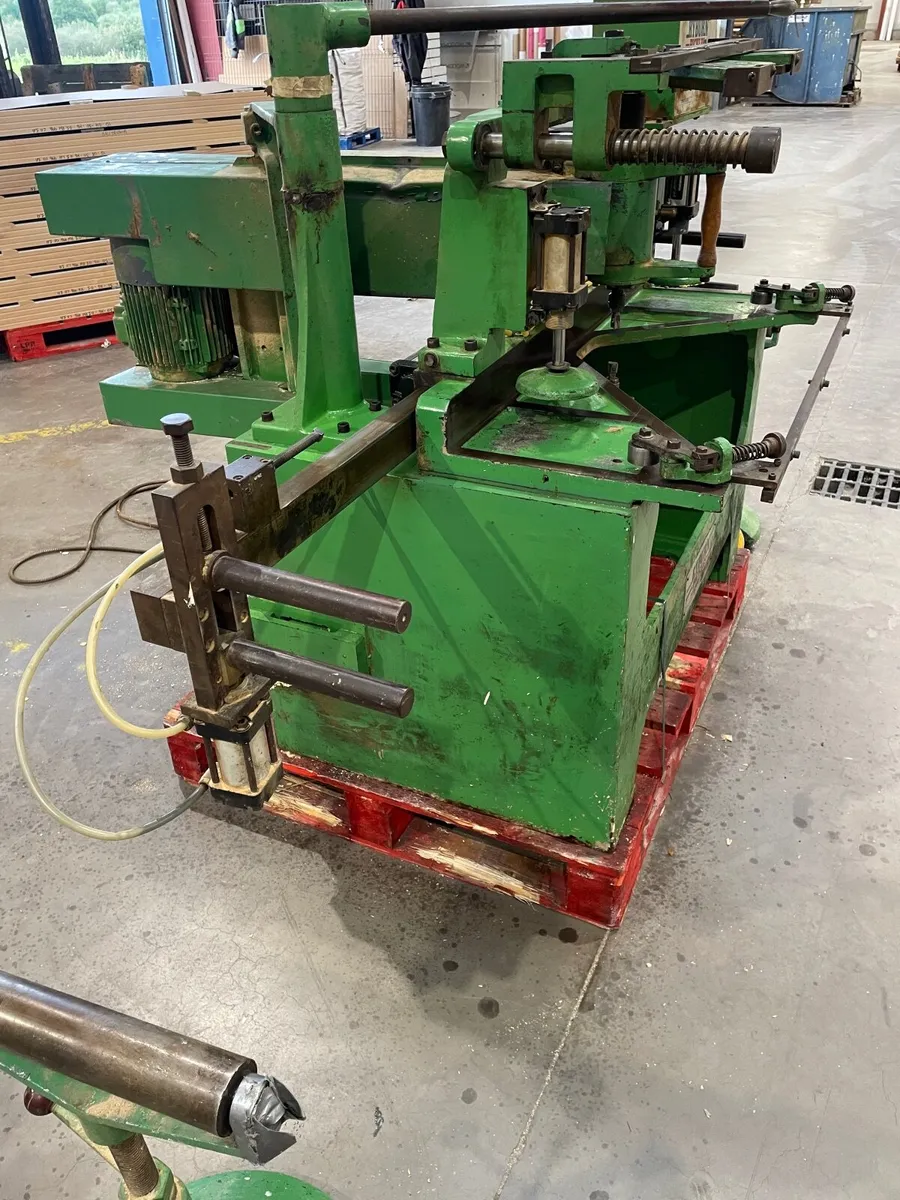 Pickles stair trencher - Image 1