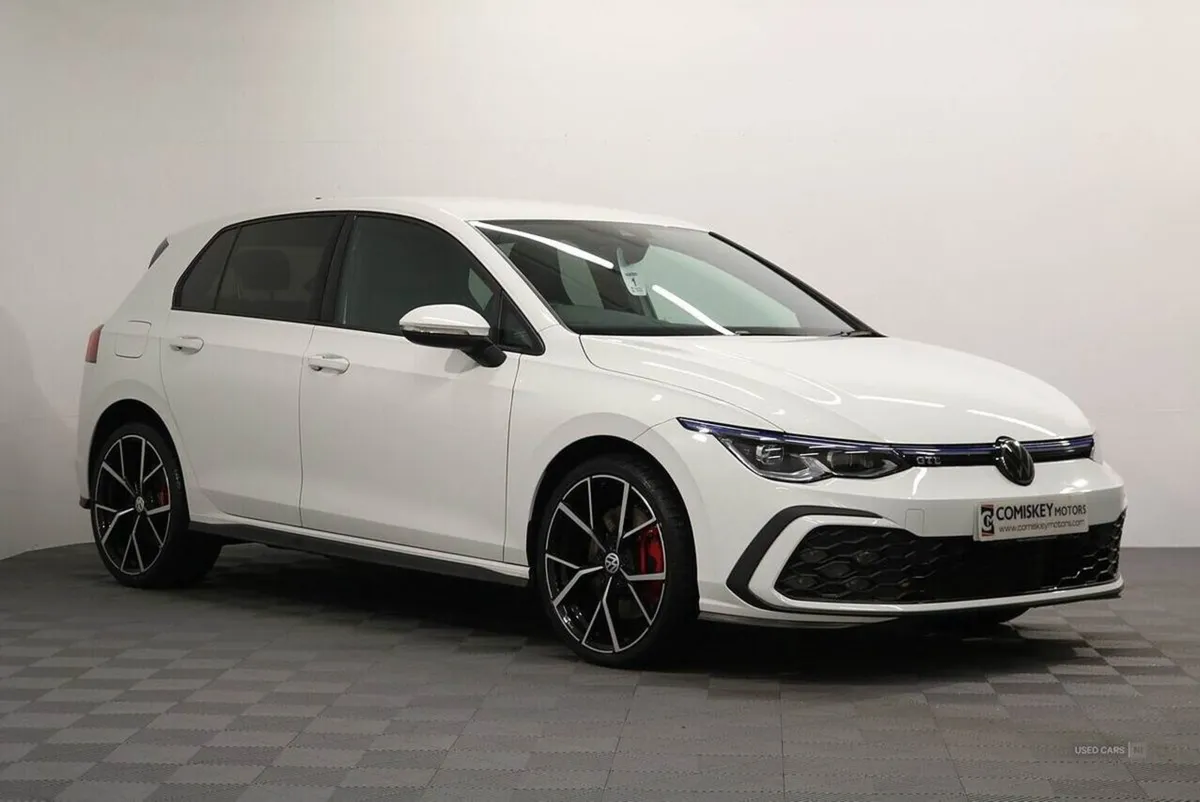 Volkswagen Golf TSI GTE - Image 1