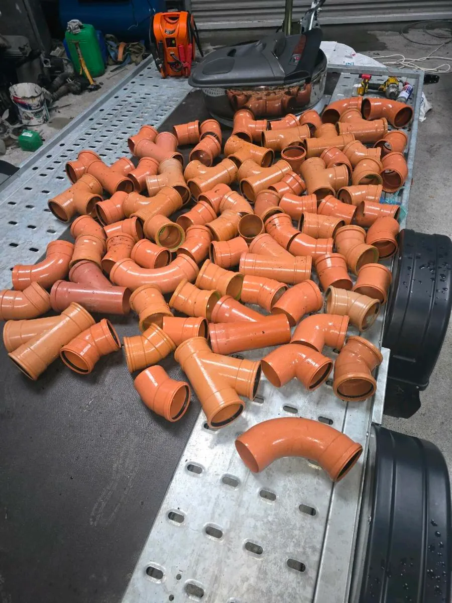 Wavin 4 inch fittings