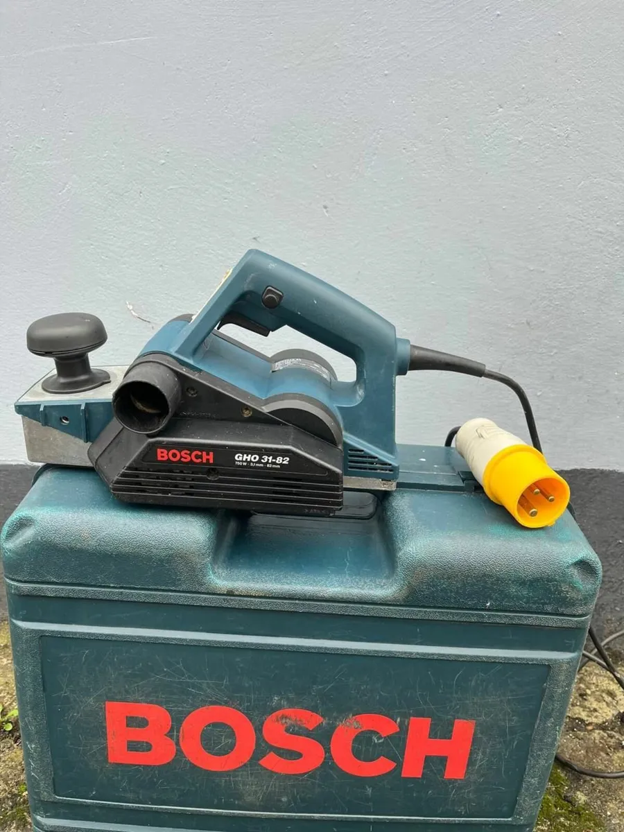 Planer BOSCH 110v - Image 1