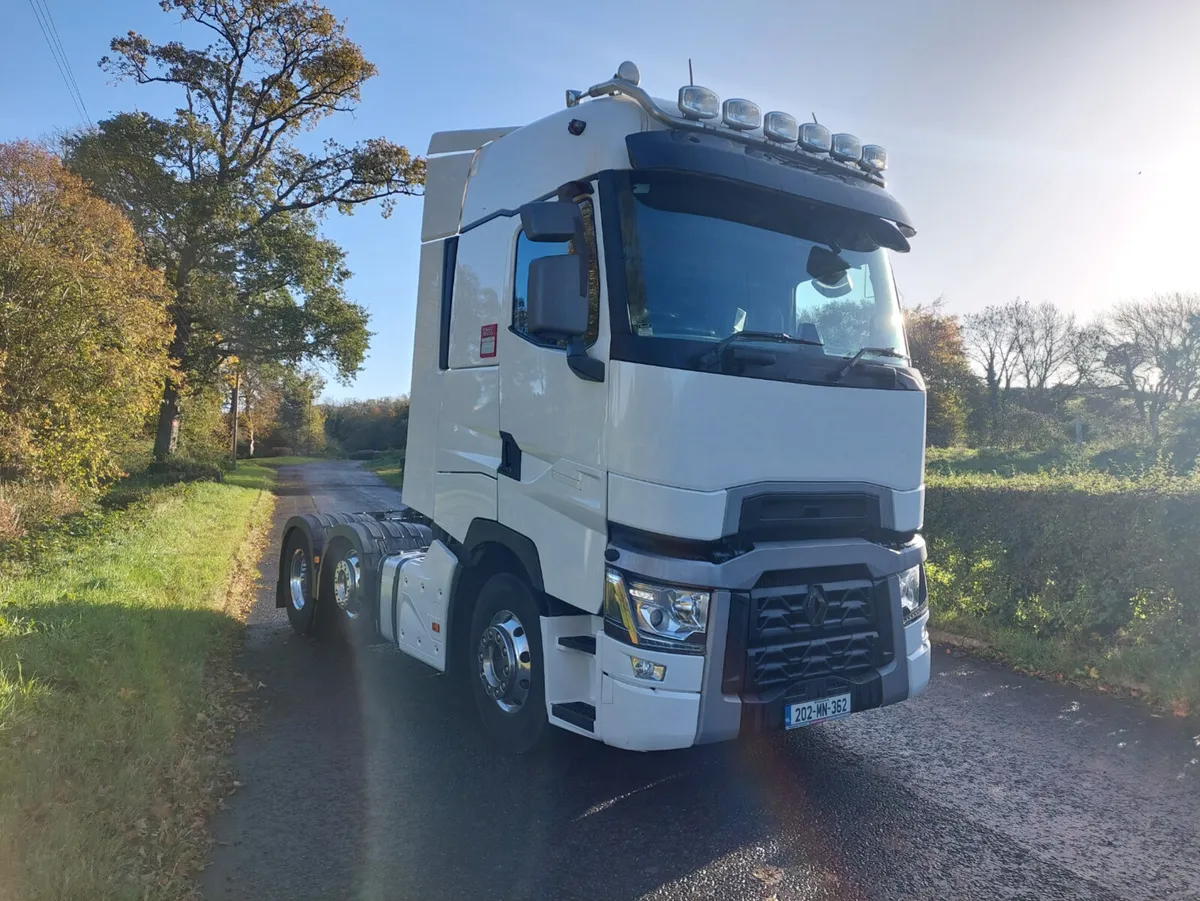 2020 RENAULT T-HIGH 520 - Image 1