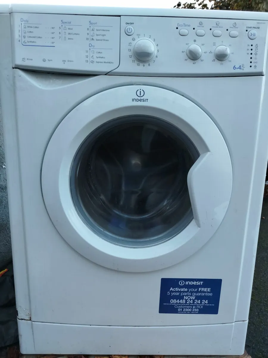 Washer dryer