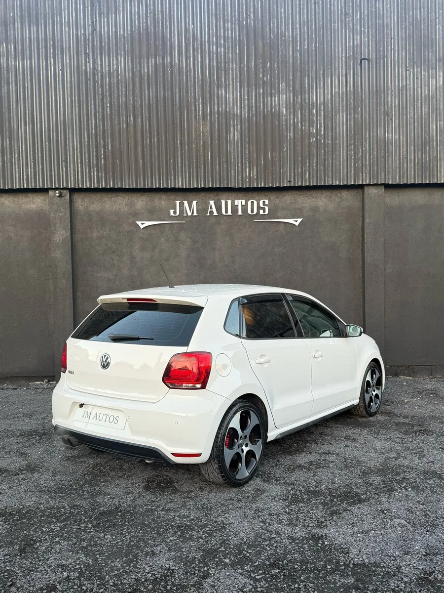 VOLKSWAGEN POLO GTI - Image 3