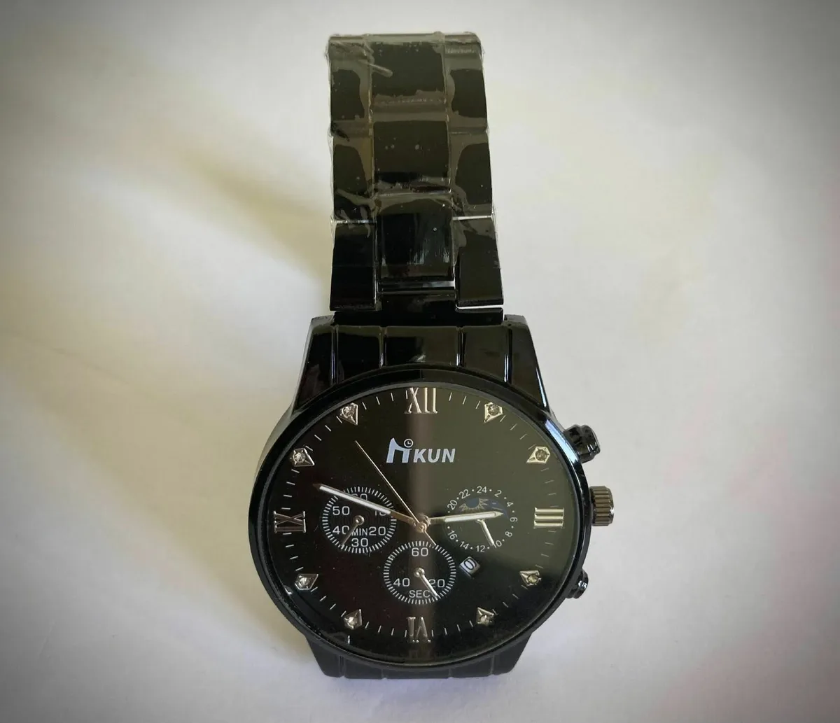 Black Nikun Men’s Quartz Watch - Image 1