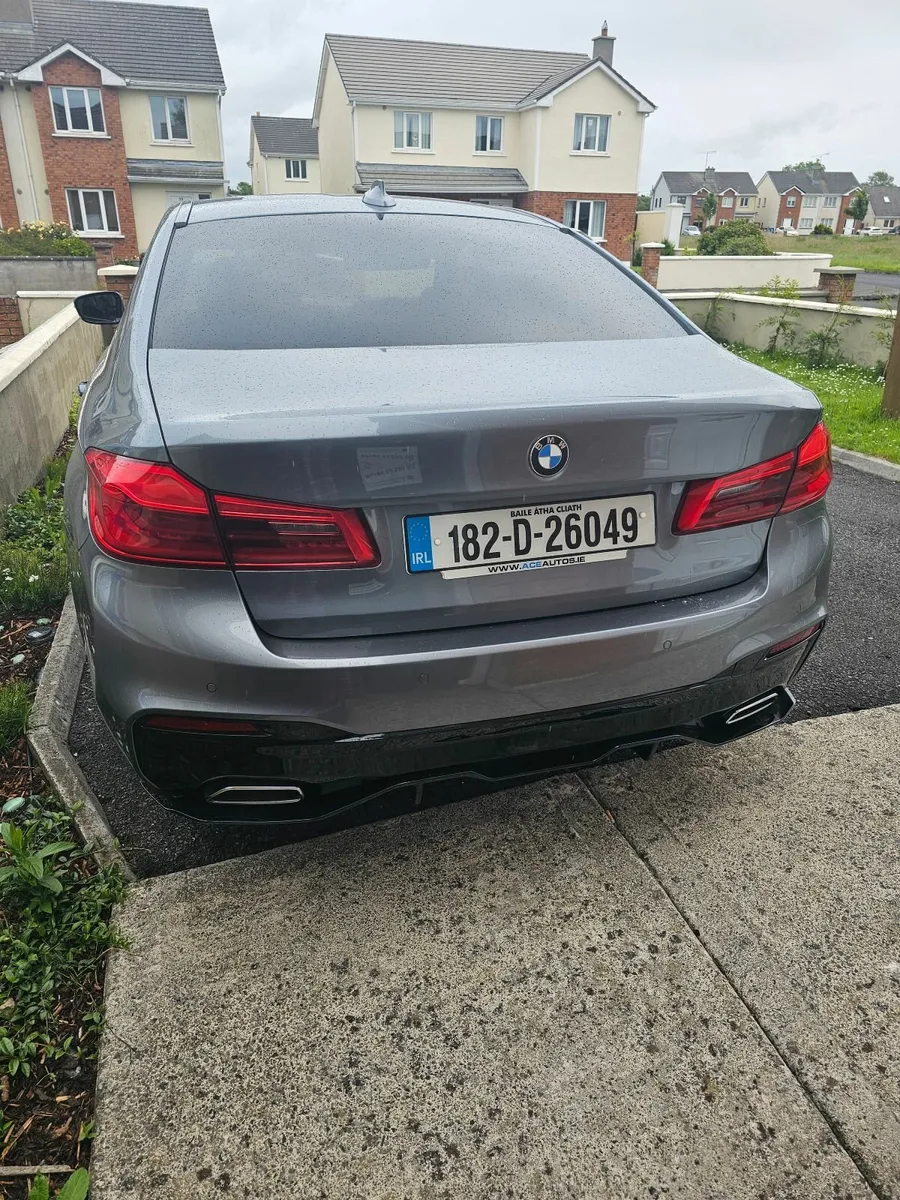 BMW 5-Series 2018 M-Performance - Image 1