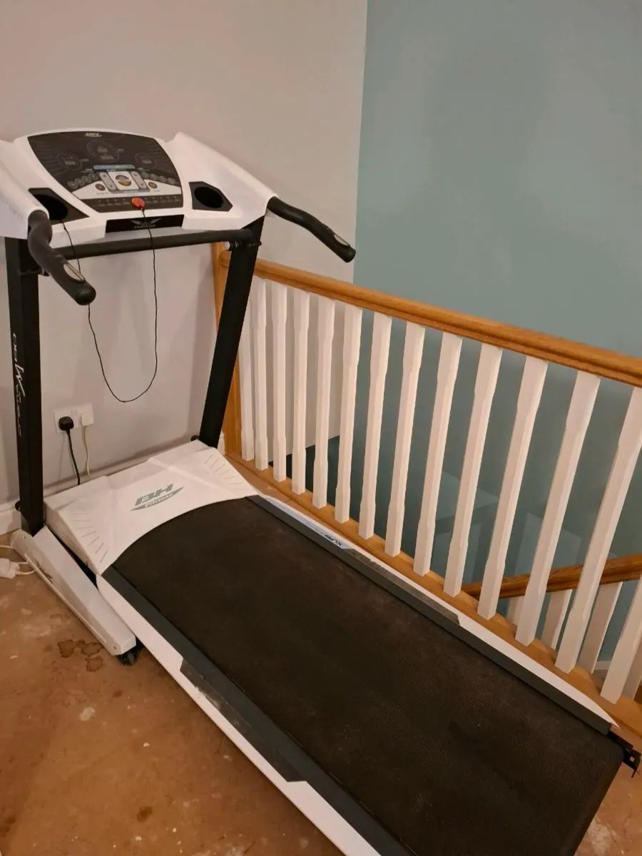 Treadmill - Image 1