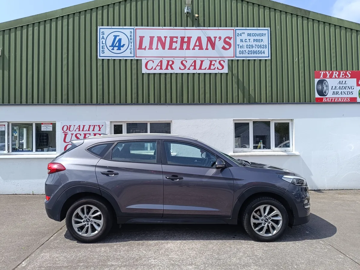 Hyundai Tuscon 1.7 CRDI B/D 2WD 116 SE, 8 stamps! - Image 4