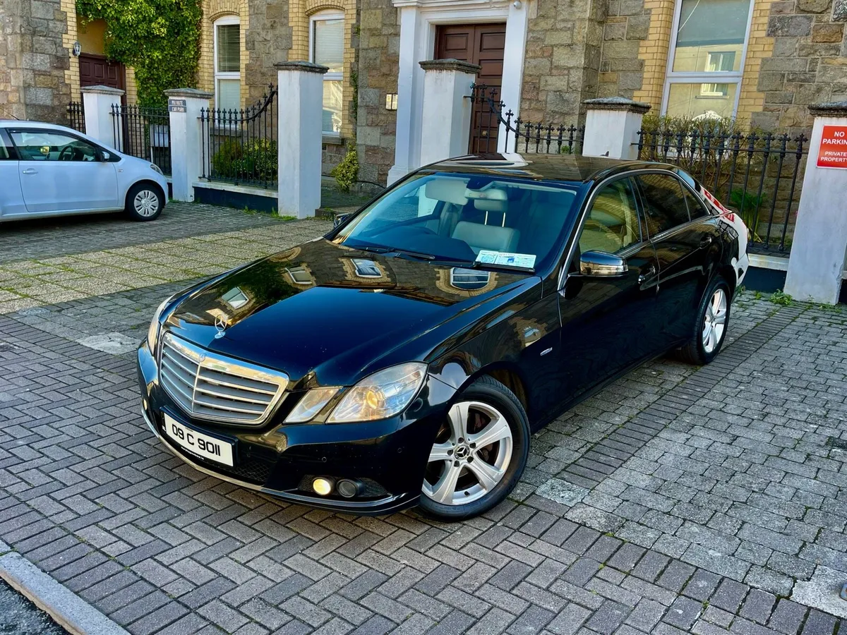 MERCEDES BENZ E250 NEW NST !! - Image 2