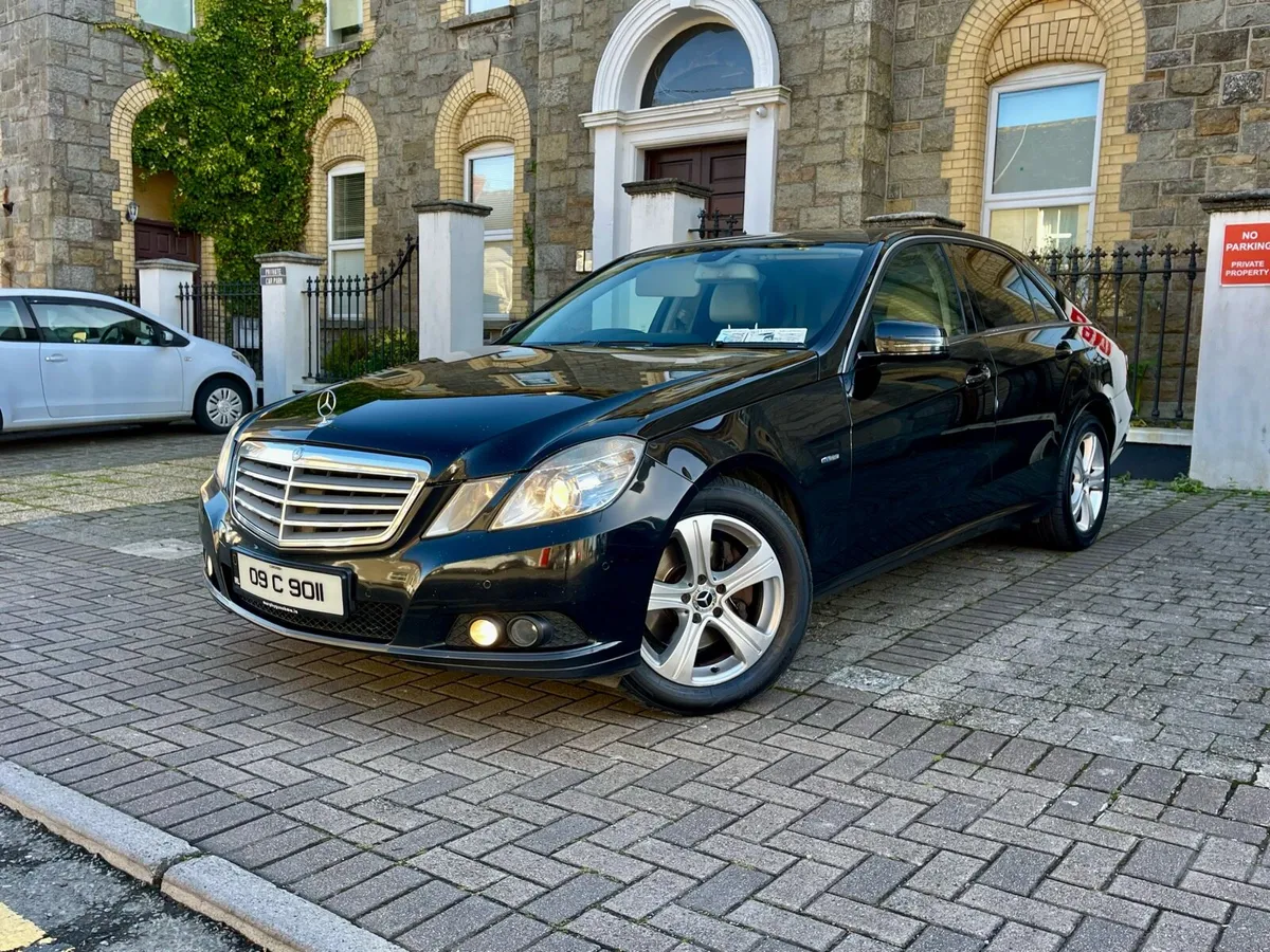 MERCEDES BENZ E250 NEW NST !! - Image 4