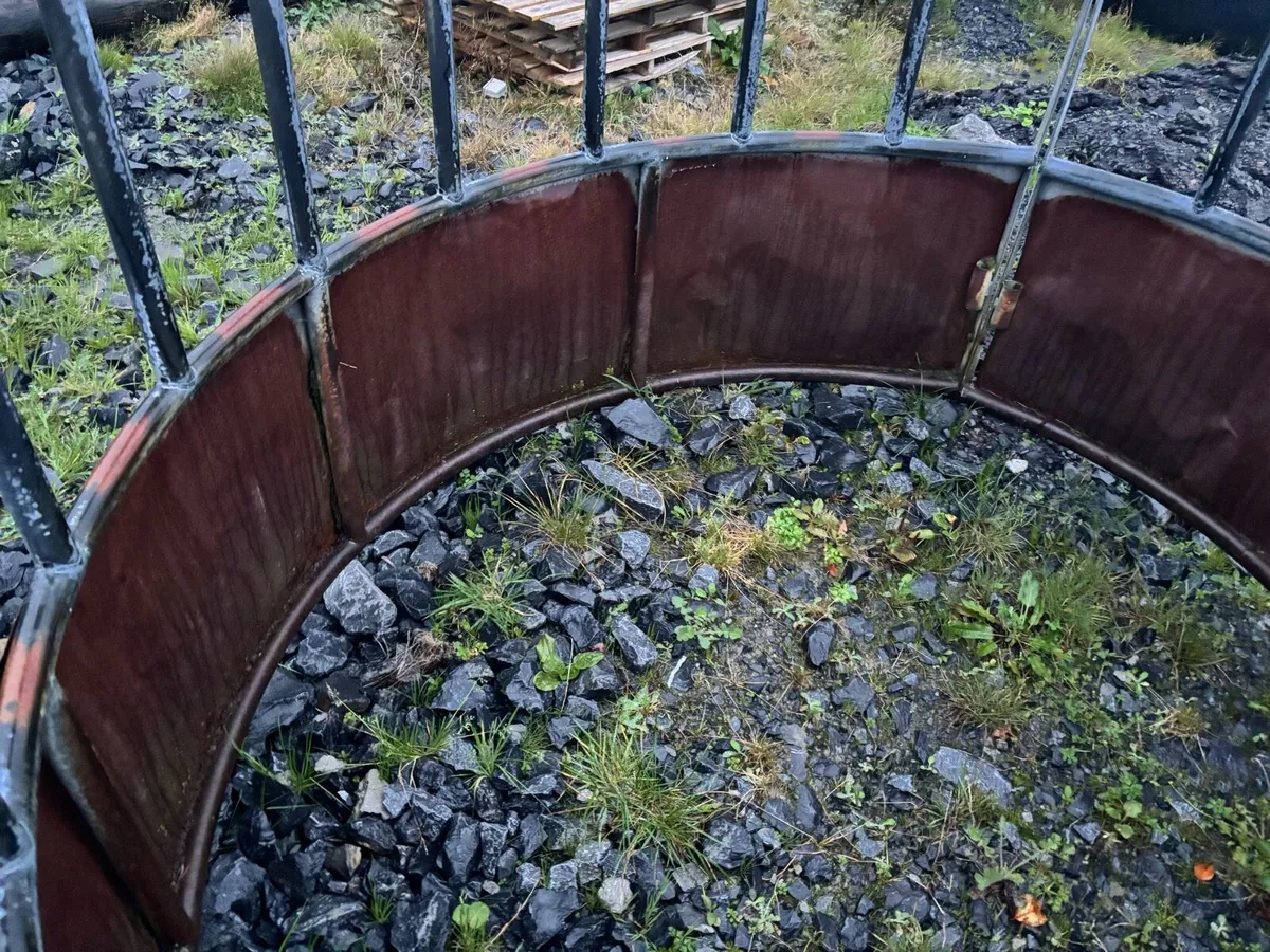 Round bale ring feeder - Image 3