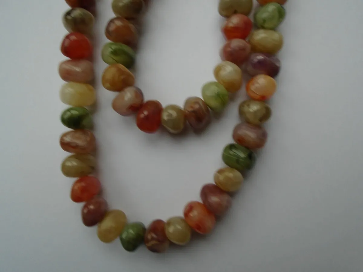Long colourful necklace.Jewellery, Necklace - Image 4