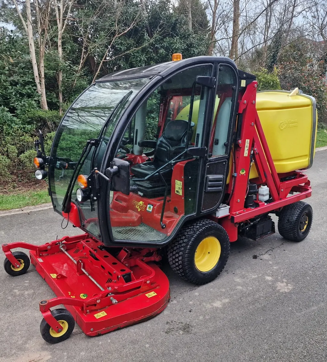 Gianni Ferrari Turbo ride on mower lawnmower - Image 2