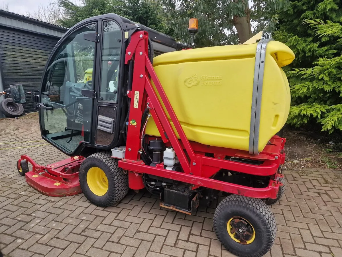 Gianni Ferrari Turbo ride on mower lawnmower - Image 4