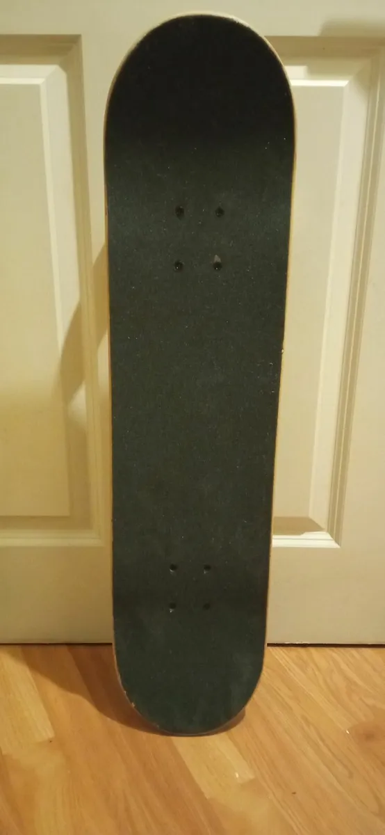 Tony Hawk Skateboard - Image 4