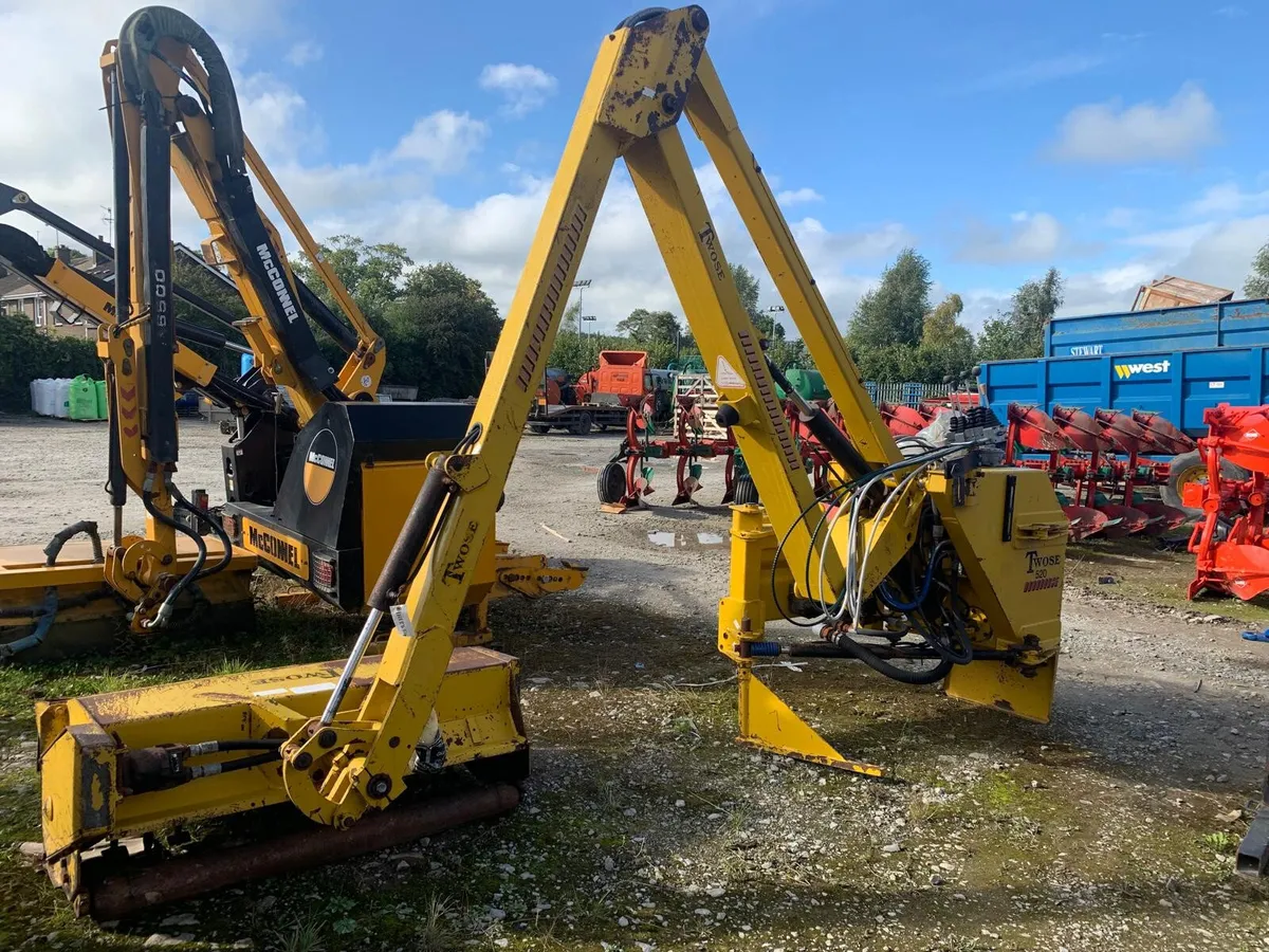 TWOSE 520 FLAIL HEDGER - Image 2