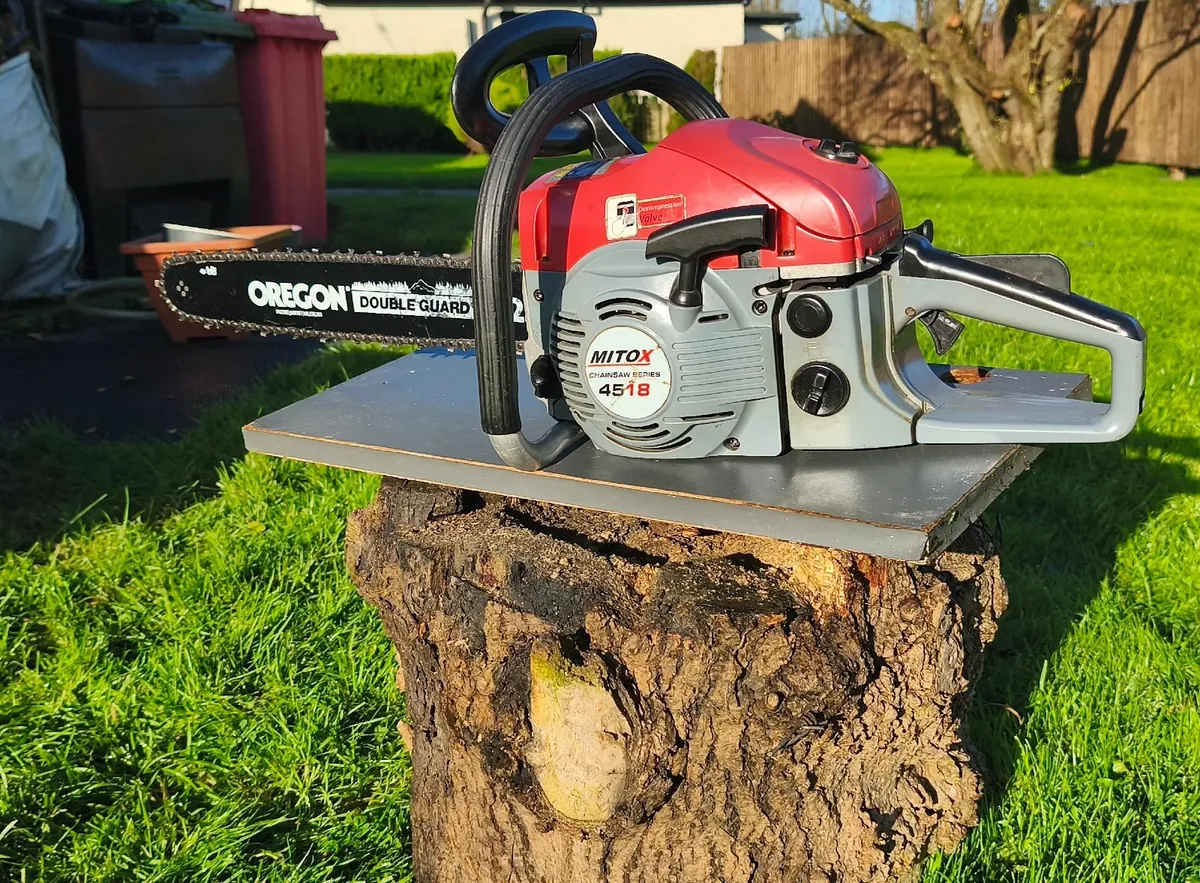 Chainsaw for sale - Image 1