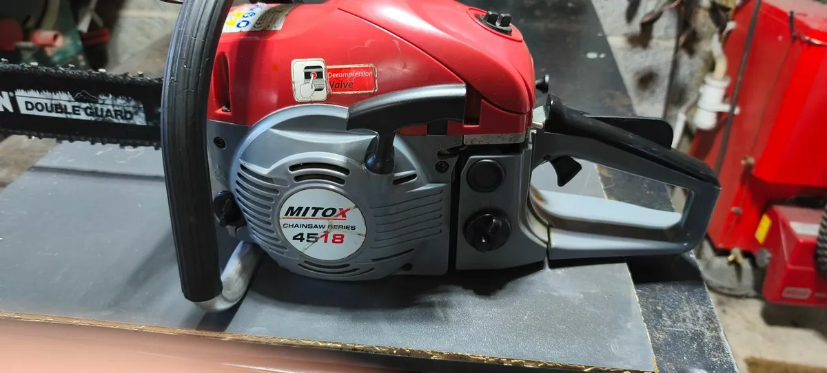 Chainsaw for sale - Image 3