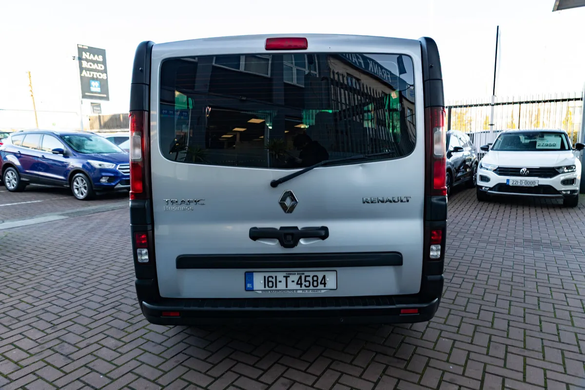 Renault Trafic 2016 - Image 4