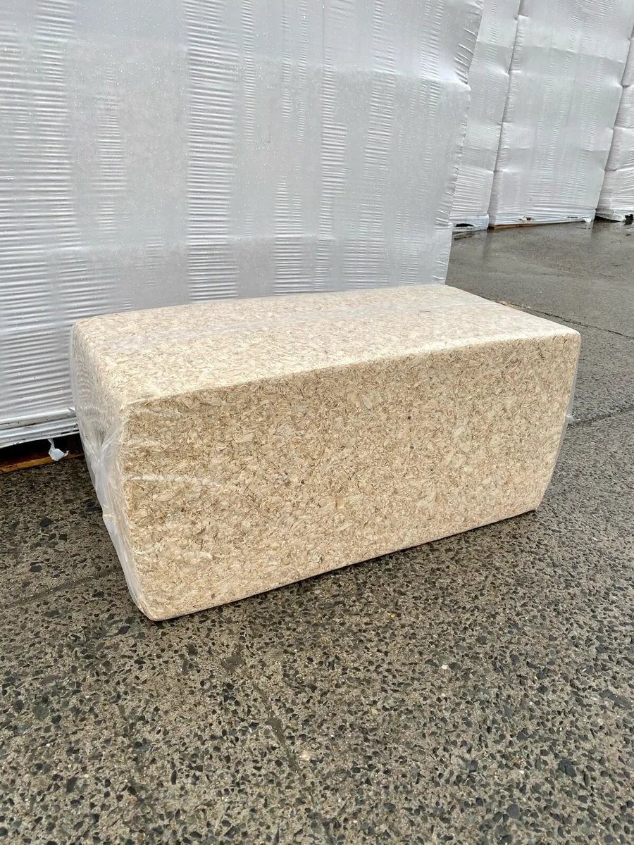 Kiln Dried Whitewood Baled Shavings - Image 1