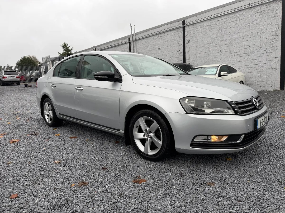 2011 Volkswagen Passat 1.6 TDI Trendline BMT - Image 1