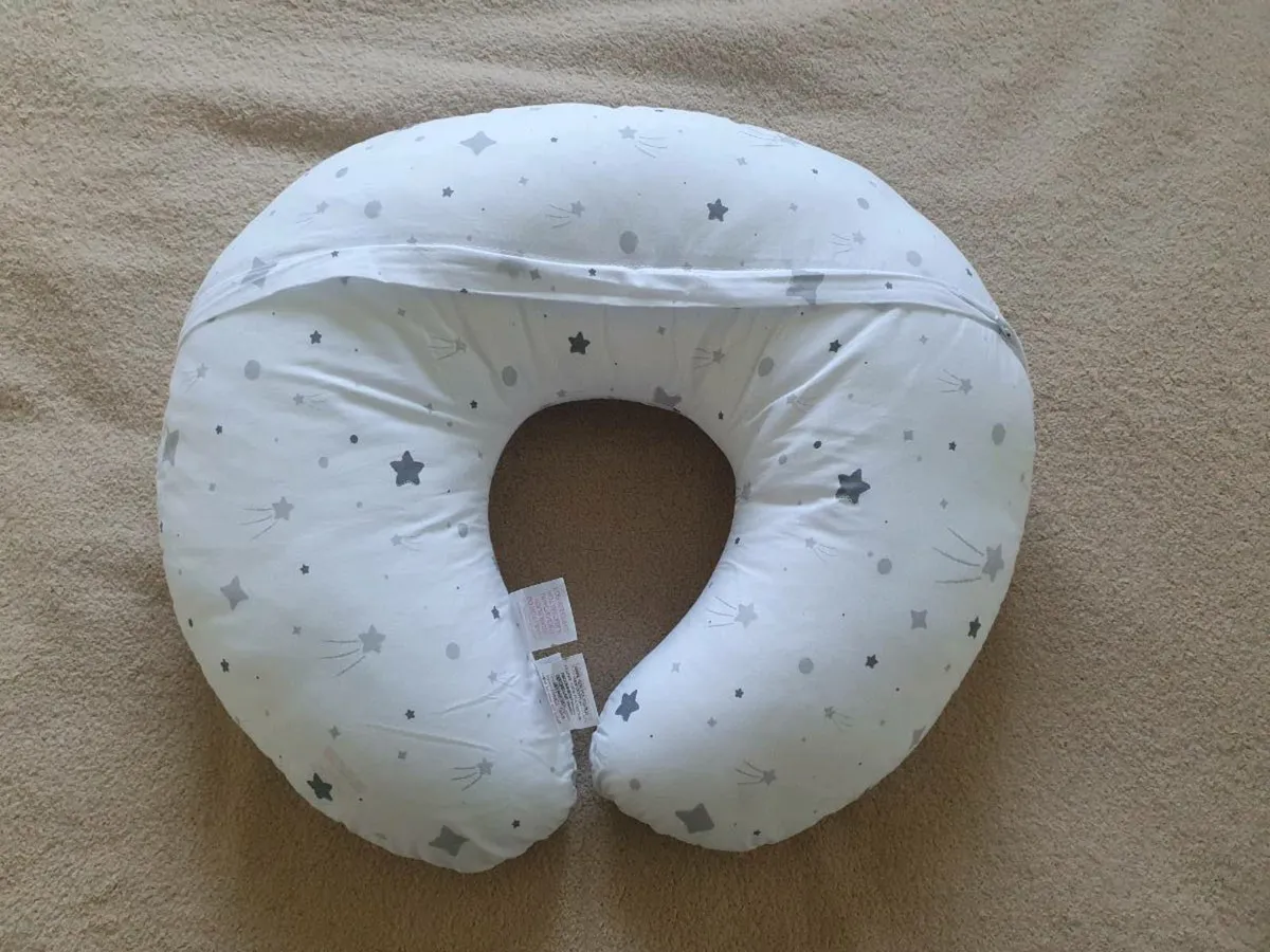 Nursing & Tummy Time Pillow - Image 2