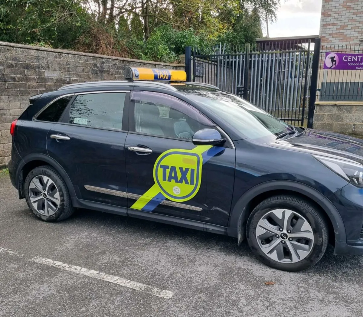 Complete Taxi for rent, Cork.