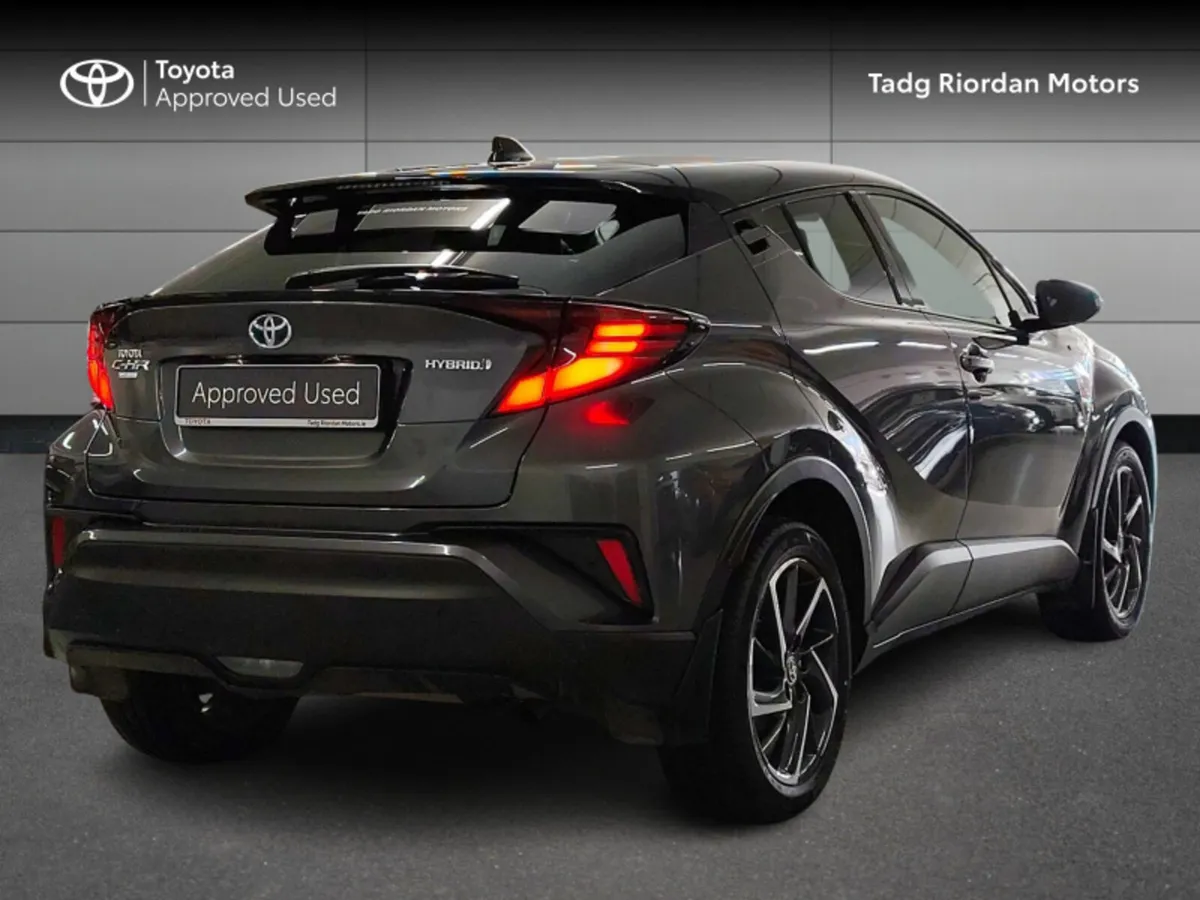 Toyota C-HR 1.8 HYB LUNA SPORT - Image 2