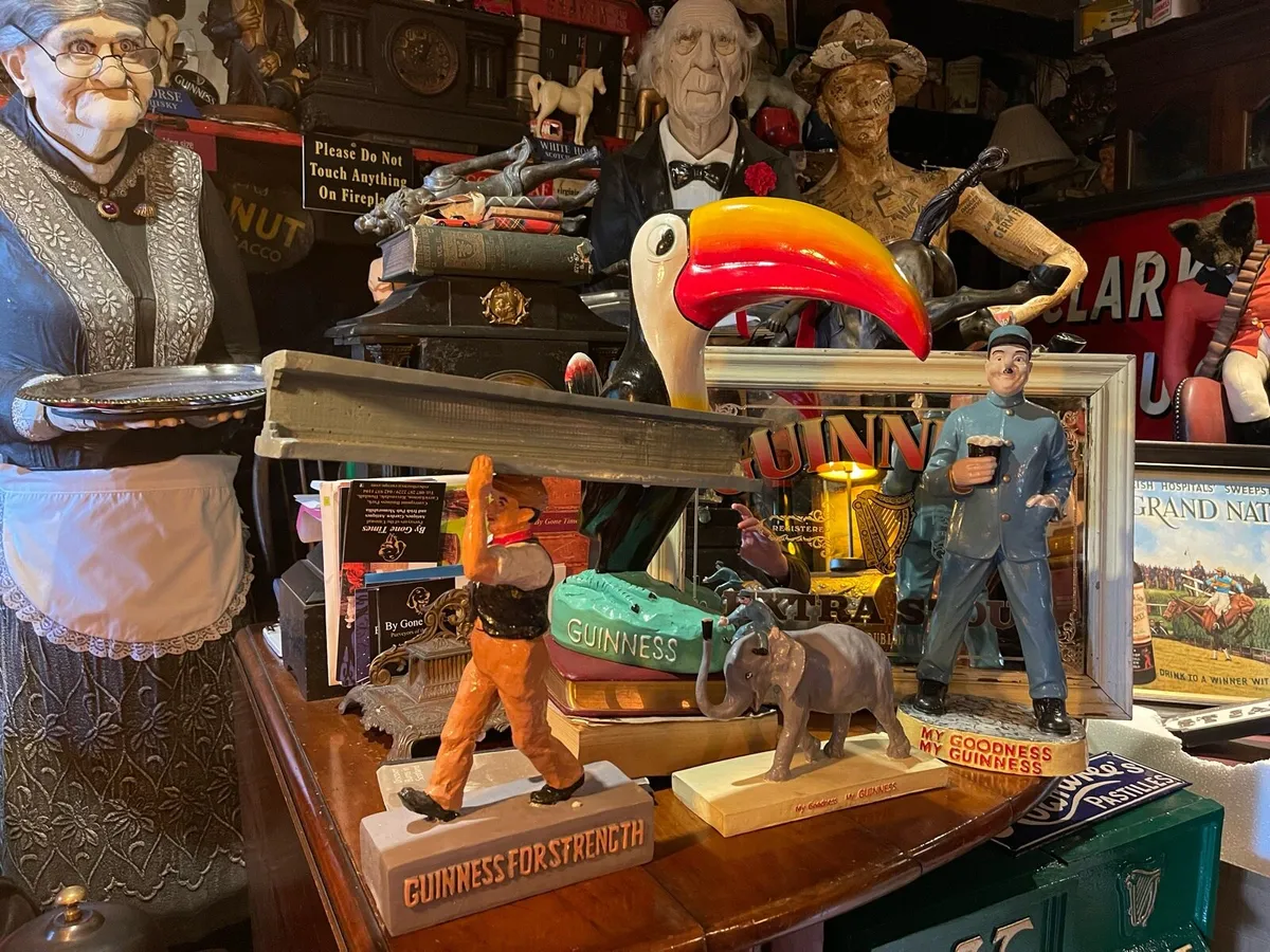 Irish 🇮🇪 pub memorabilia whisky 🥃 - Image 2