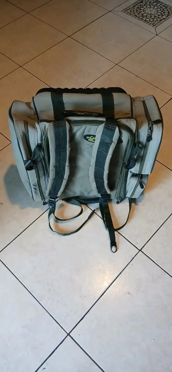 Fishing bags - Image 1