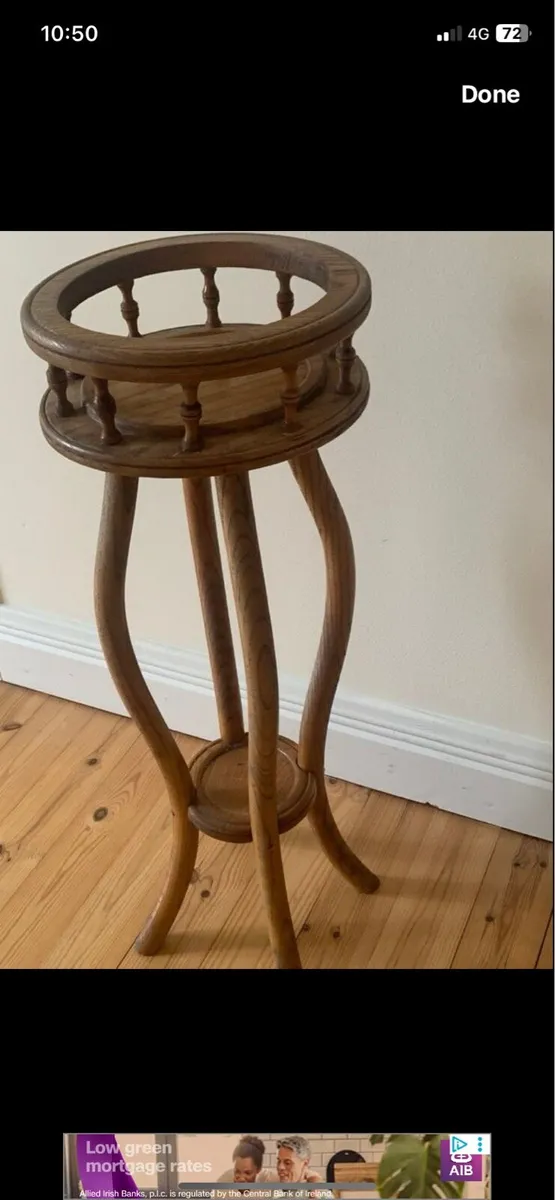 Plant/lamp stand - Image 1