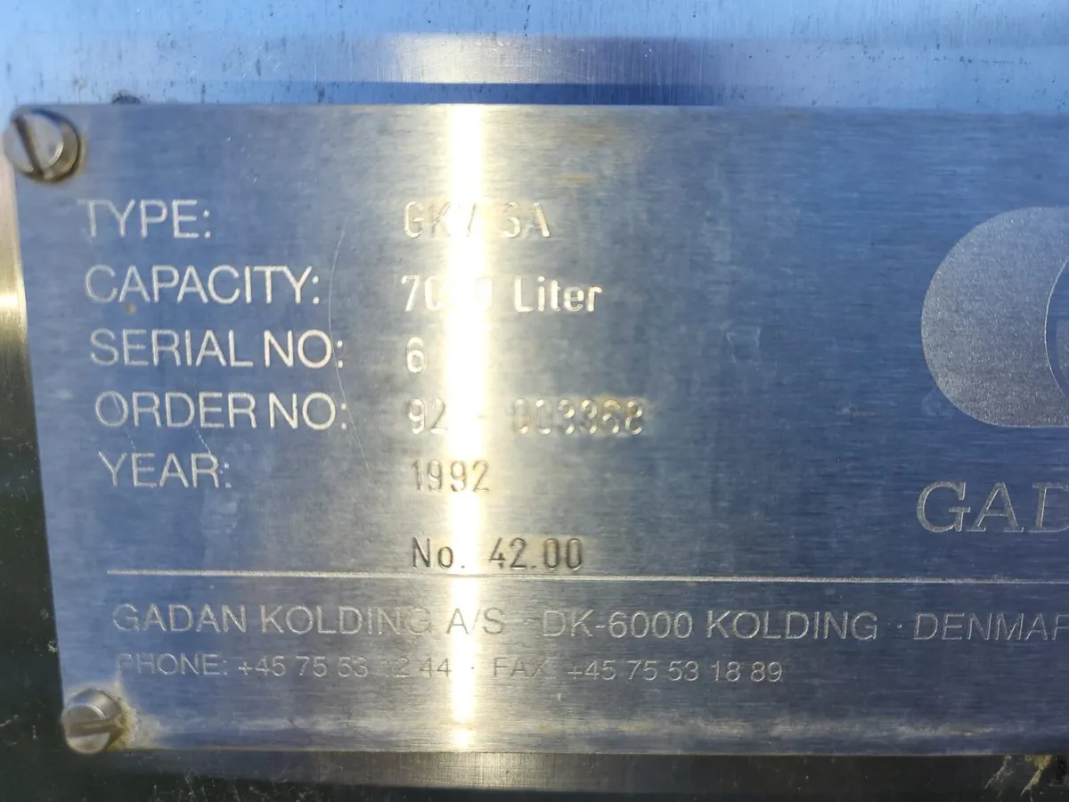 Stainless steel Tank - Image 2