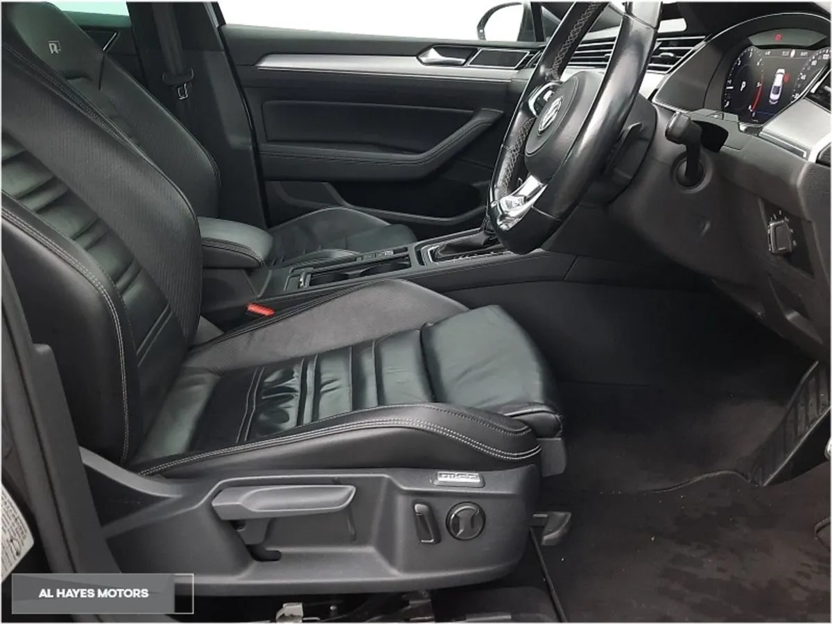 Volkswagen Passat  r-line automatic 2.0 Tdi-150hp - Image 4