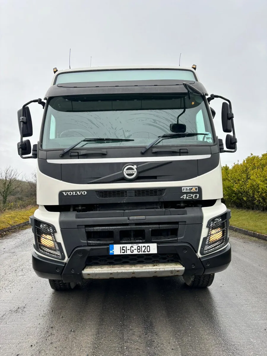 2015 Volvo FMX420 - Image 3