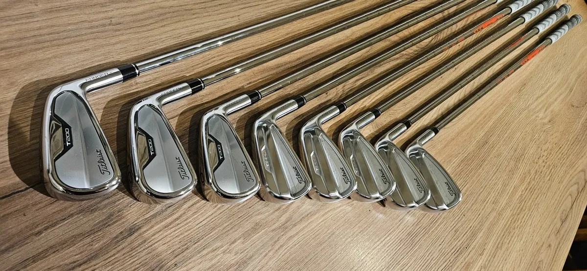 Titleist T100s/T200 Blended Set - Image 1