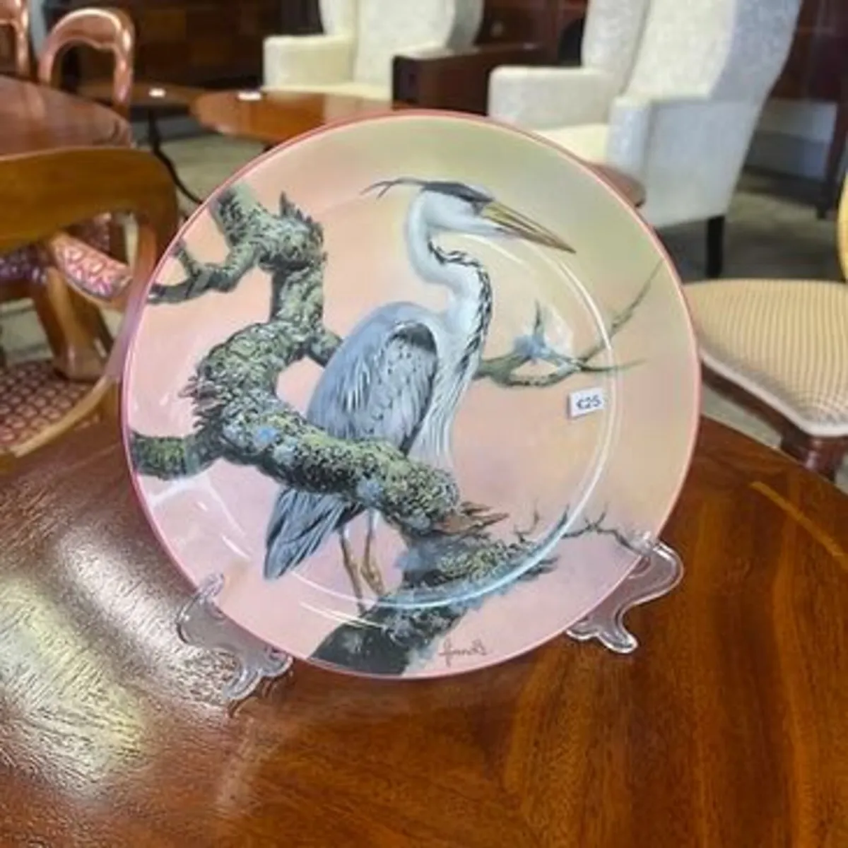 Wedgwood, the water’s edge “Silent Sentry” 8″ , de