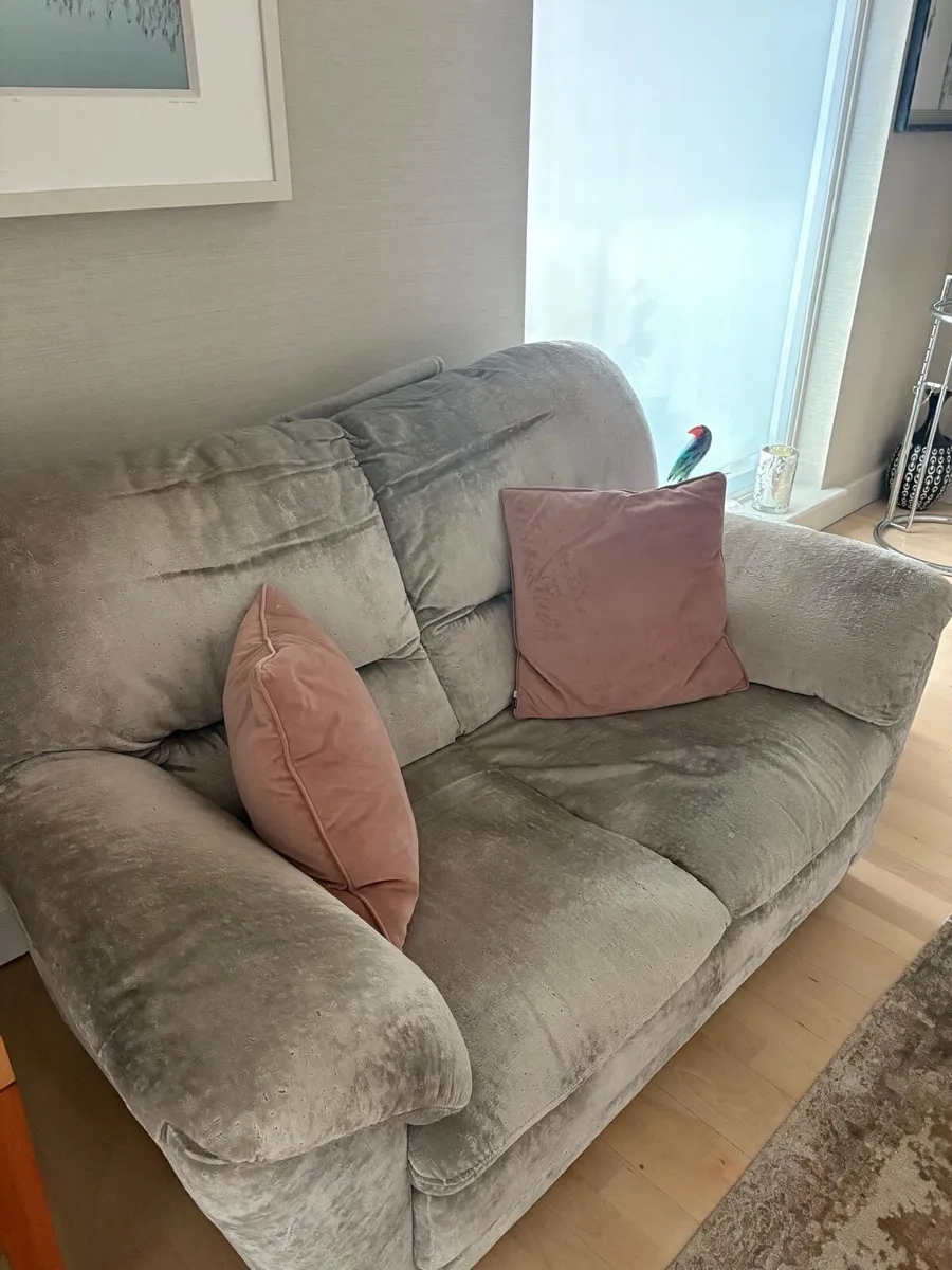 Bob Bushell 2-Seater & 3-Seater Couch Set - Image 2