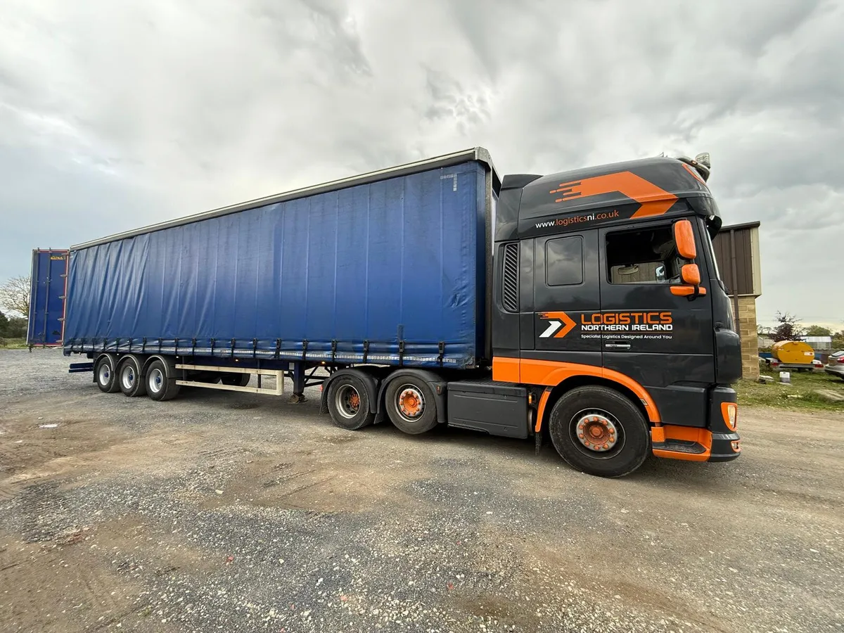 2013 SDC 4.65M Curtainside Trailer - Image 1