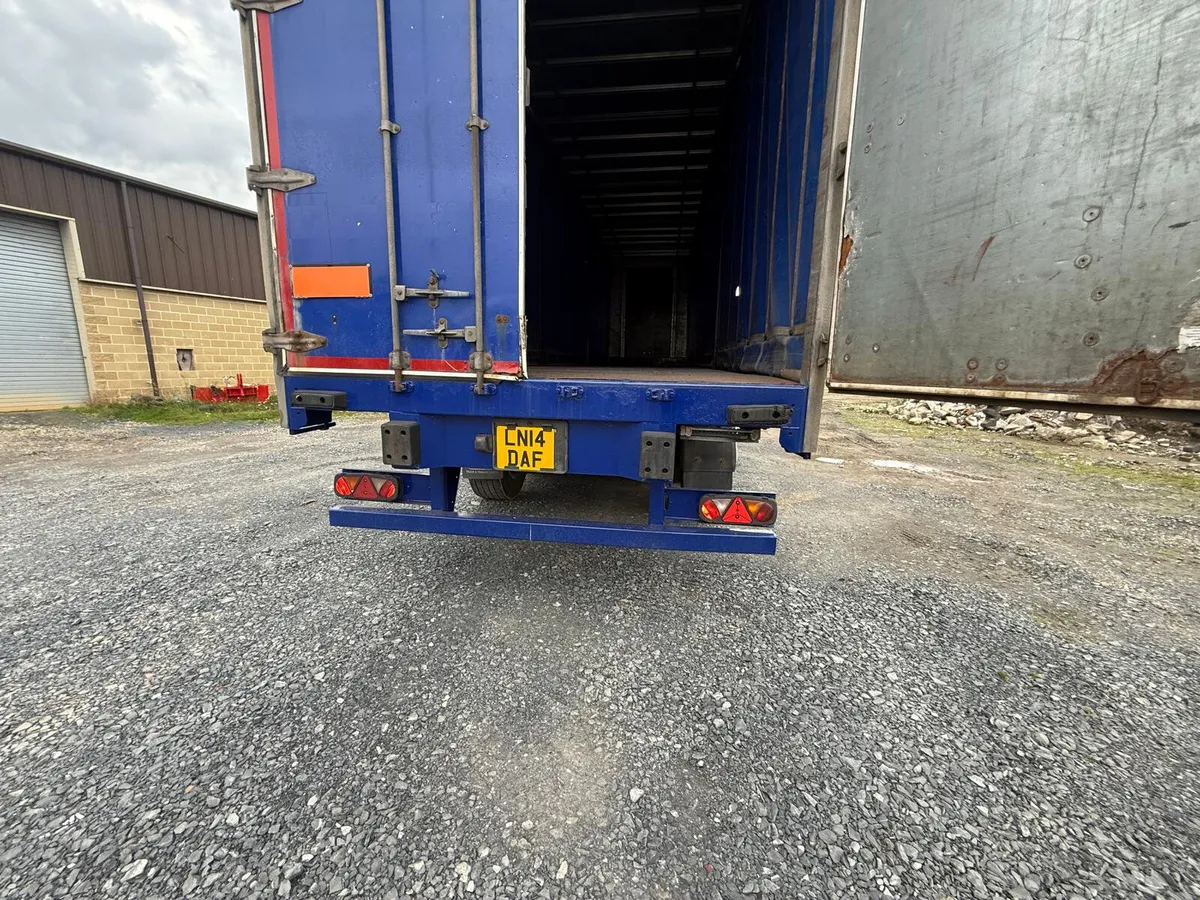 2013 SDC 4.65M Curtainside Trailer - Image 3