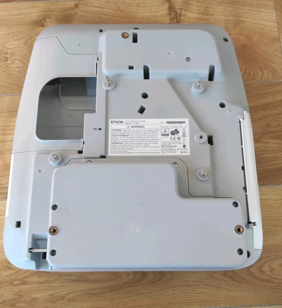 Epson Projector EB-695Wi - Image 3