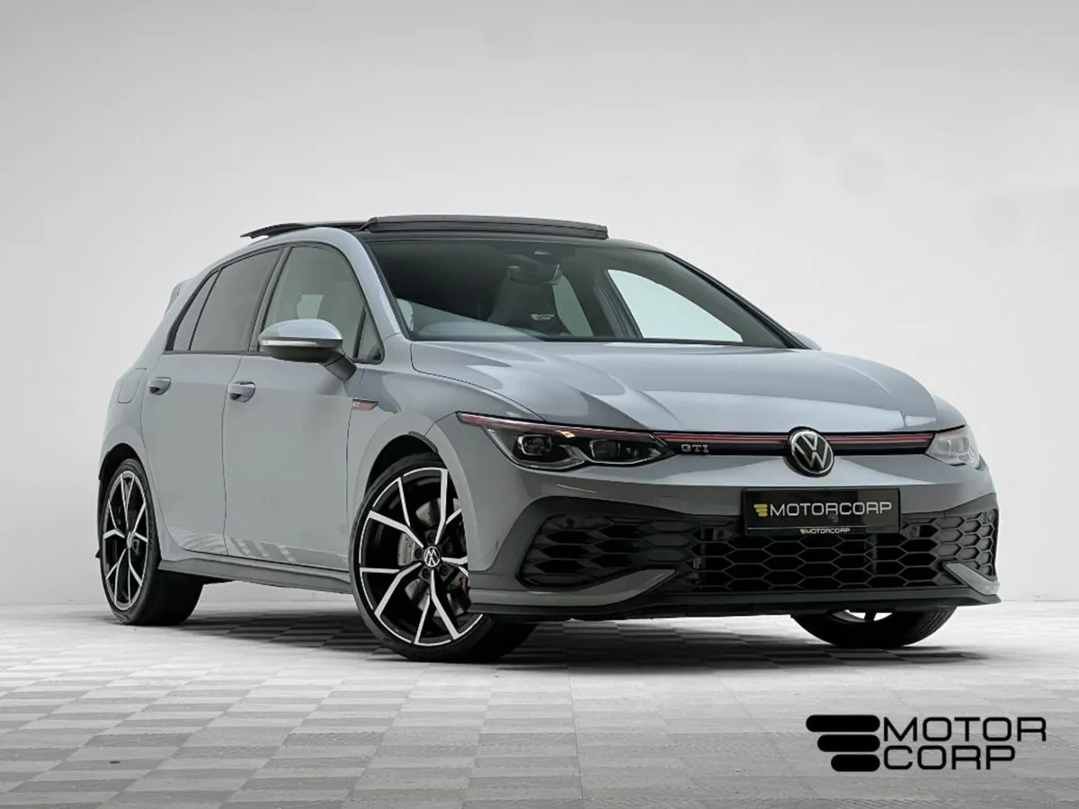 Volkswagen Golf GTI CLUBSPORT 2.0 TSI 300HP *PAN R - Image 1