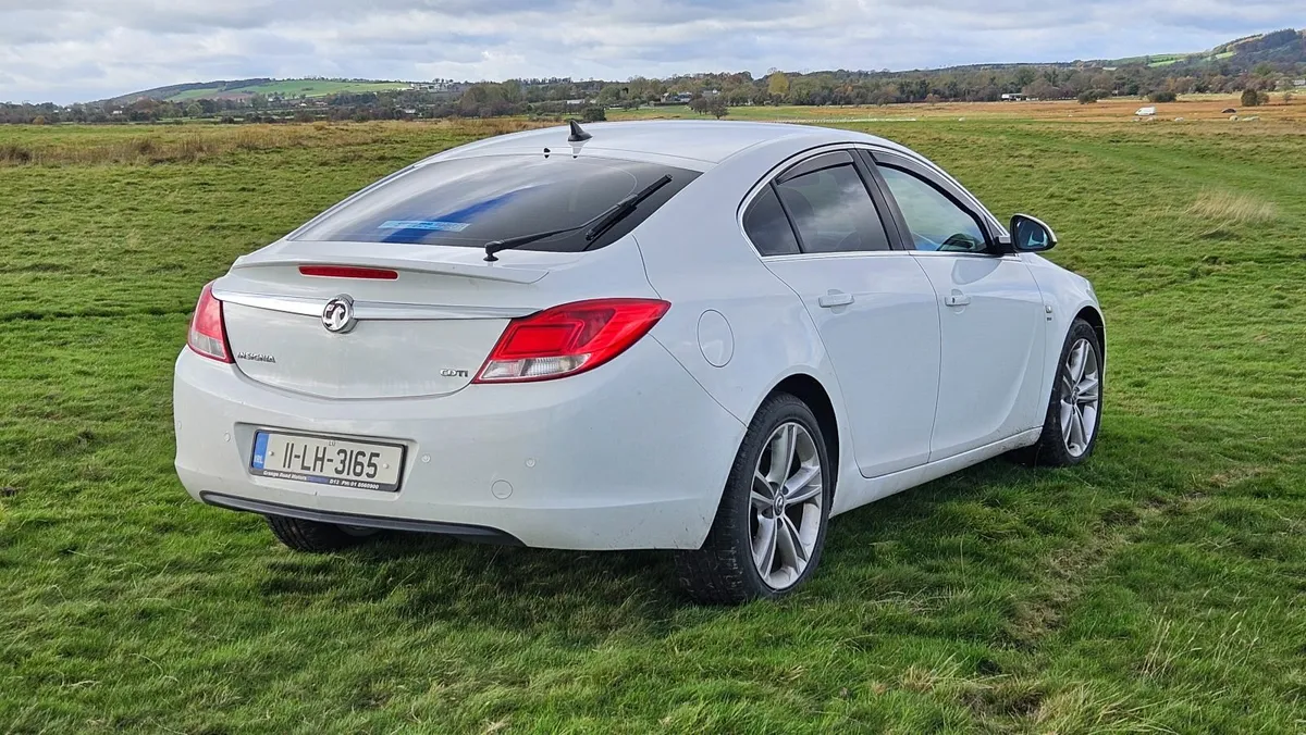 Vauxhall Insignia sri - Image 1