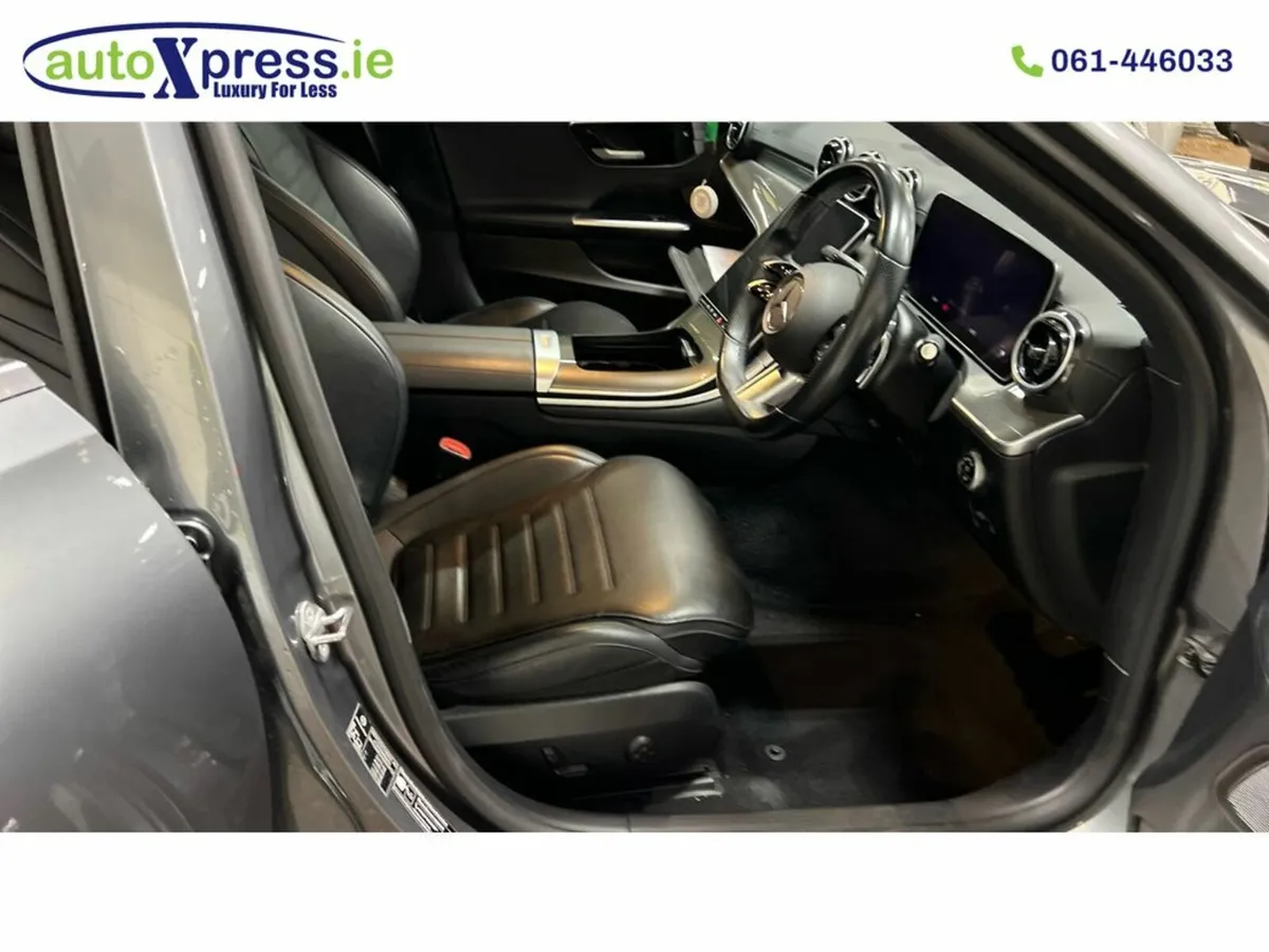 Mercedes-Benz C-Class C 300 AMG Line Automatic - Image 4