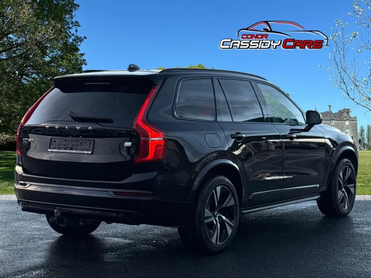Volvo XC90 RECHARGE T8 R-DESIGN AWD // SAME DAY FI - Image 2