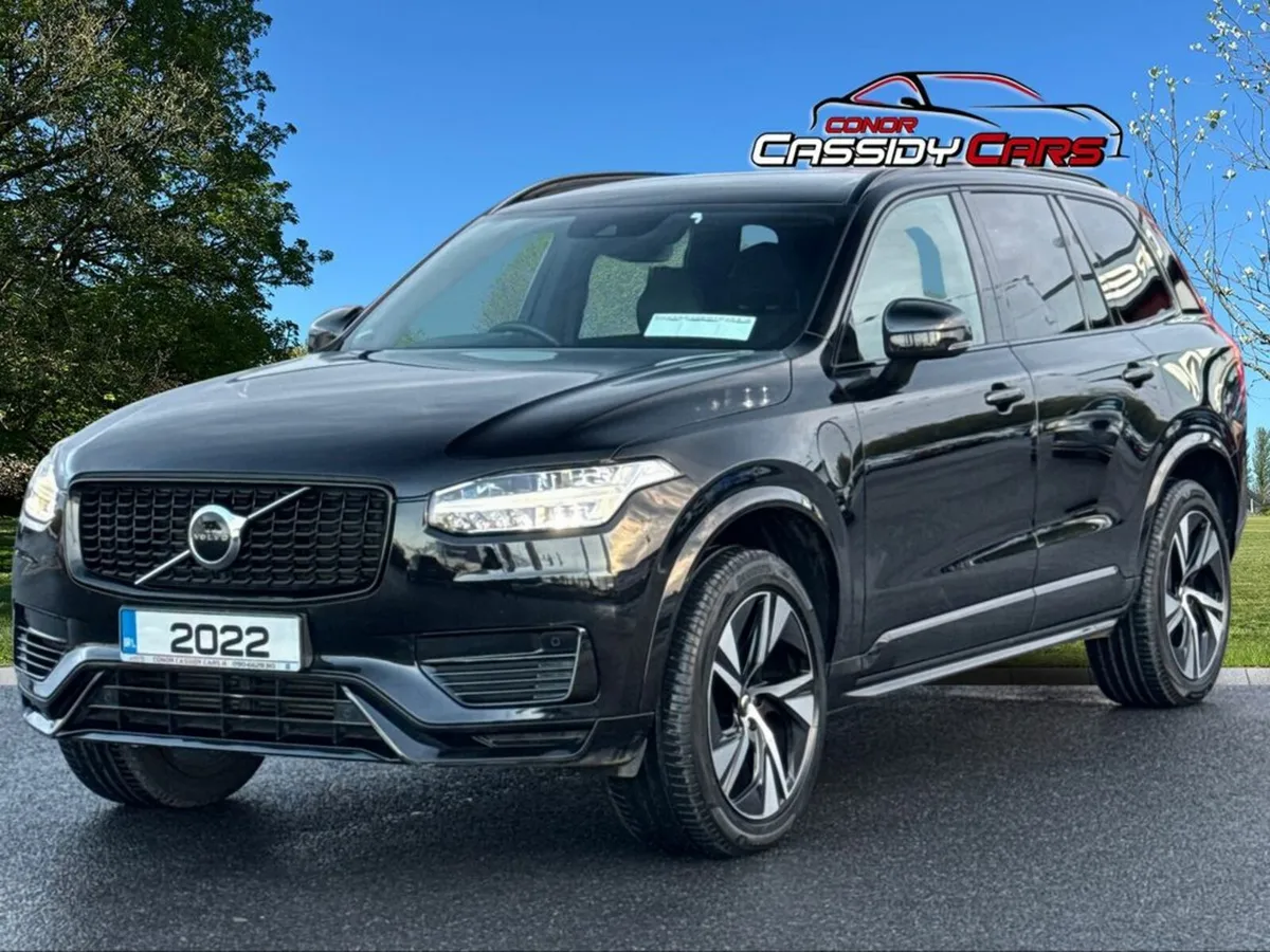 Volvo XC90 RECHARGE T8 R-DESIGN AWD // SAME DAY FI - Image 4