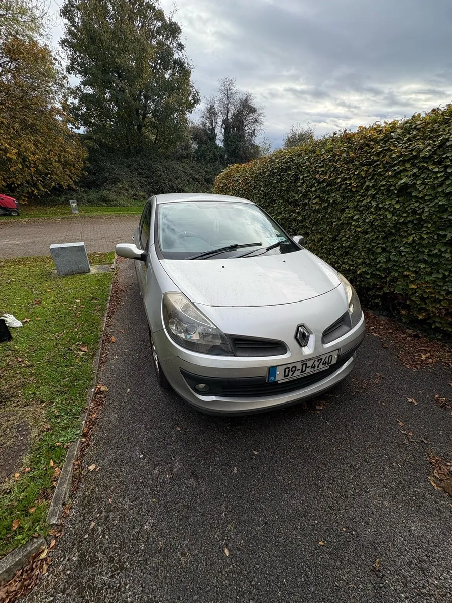 2009 Renault Clio - Image 1