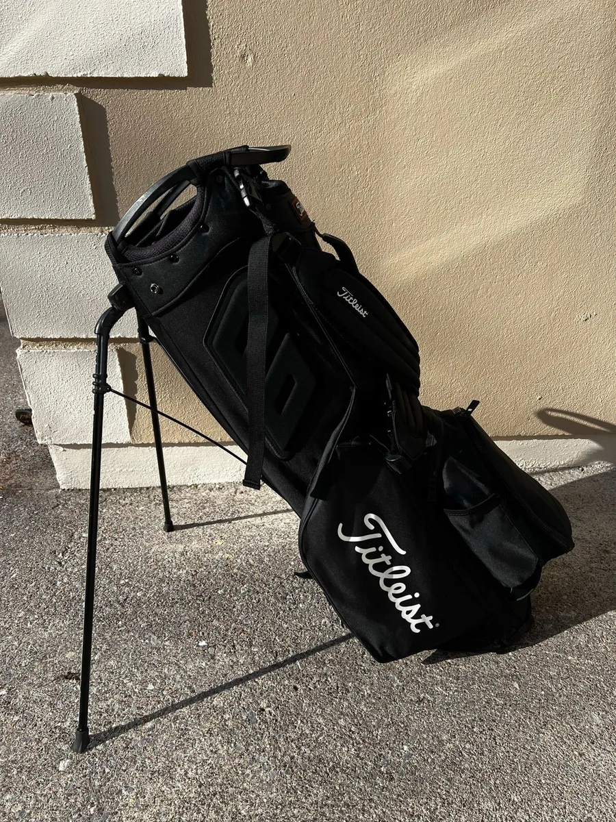 Titleist Golf Bag - Image 3